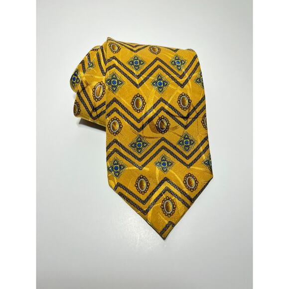 Brioni EUC Gold Print 100% Silk Tie Necktie 57